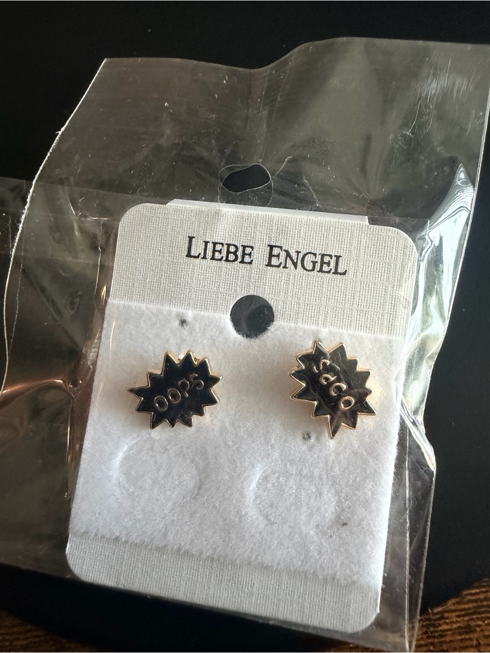 Liebe Engel Gold-Tone 'Oops' Starburst Stud Earrings